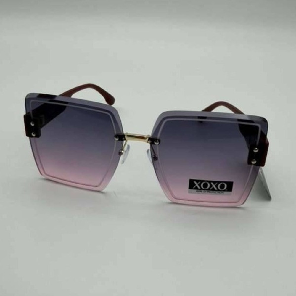 XOXO Square Oversized Sunglasses NWT‎